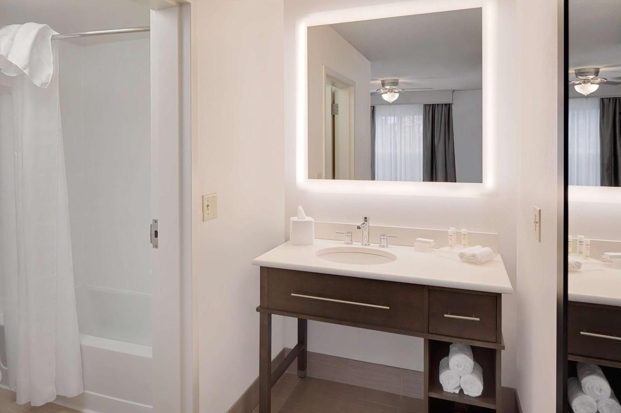 Homewood Suites By Hilton Orlando Maitland Exterior photo